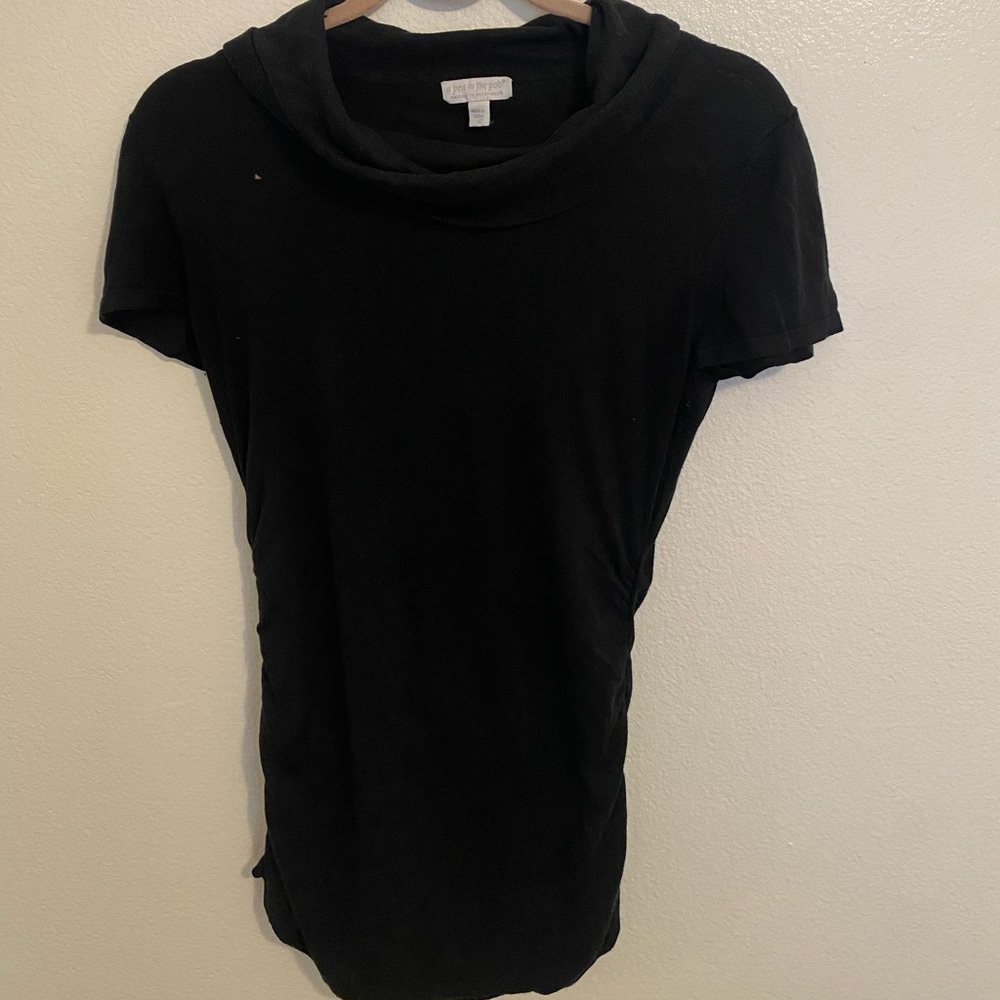 A Pea in the Pod sweater blouse